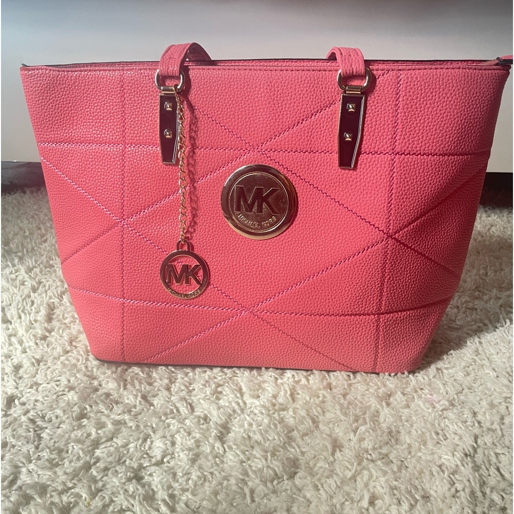 Michael Kors purse DO NOT BUY!